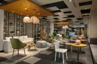 Campanile Hotel (Shanghai Jing'an Temple)