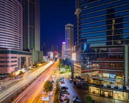 天禧ホテル（大連駅中山広場） 大連のホテル