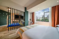 Meet Luck Hotel – West/East Alleys & Elephant Trunk Hill - مطابخ