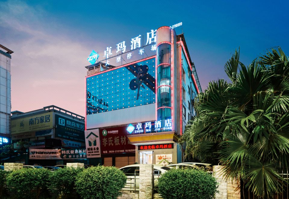 hotel overview picture