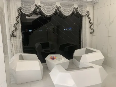 Tongcheng Siwei Film Hotel Отели в г. Тунчен