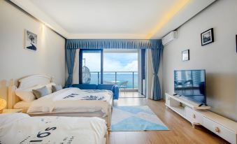 Huizhou Xiaojingwan Blue Sea Xi'an Light Luxury Seaview Apartment