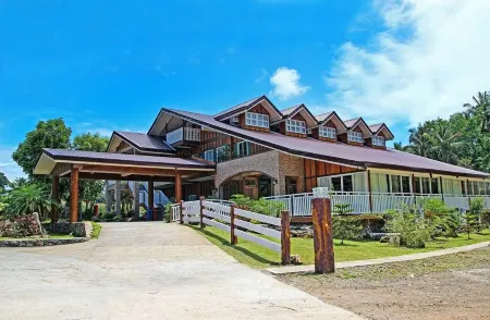 Batis Aramin Resort and Hotel Corp. Отели в г. Мобан