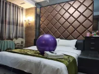 Holiday Star Hostel Hotels in Tangyin