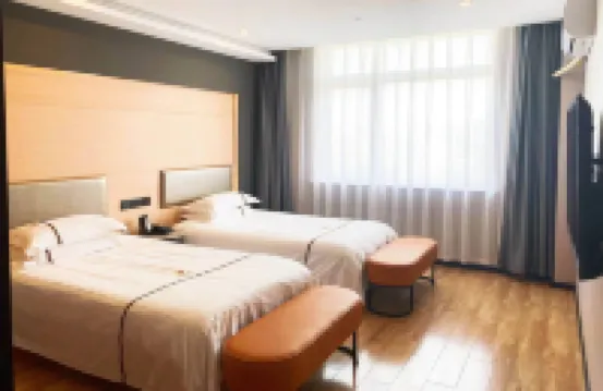 Wanjia Zhenxuan Hotel (long distance bus station)