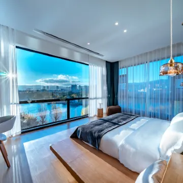Reflection Seaview  Designer Hotel  in Dali 달리 박물관 주변 호텔