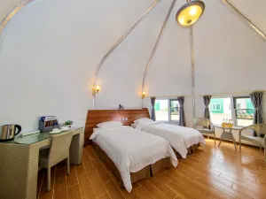 Fusha Island Resort