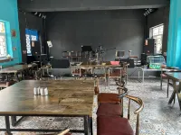 Bailu Hidden Holiday Hotel