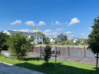 Huzhou Huarui Lakeside Residence Hotel in zona Shuanglin Station