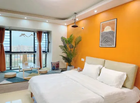 Xinxiang Xiju Giant Screen Projection Apartment (DL Pangdonglai Dapang Store) Отели рядом со станцией Xinxiang Railway Station