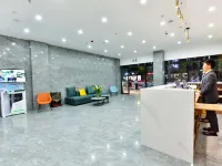GreenTree Inn Hotel (Dali Flagship Store in Erhai City Center) Hotels near Caicun