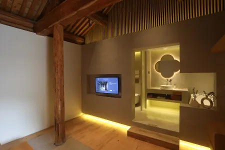 YiXi Place Siheyuan Hotel