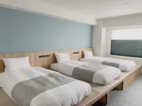 The Tourist Hotel & Cafe Akihabara Отели в г. Токио