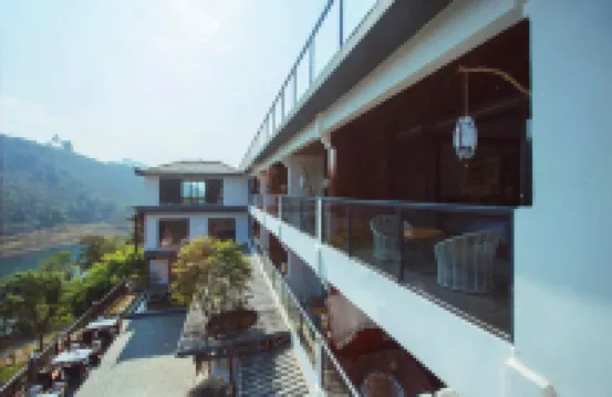 รีสอร์ทหลีเจียง โรงแรมใกล้หาดซันบีช