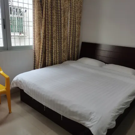 Xiaoyan Apartment