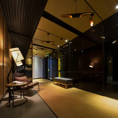 Sfeel Designer Hotel (Chengdu Jiuyan Bridge Shop) Hotels near Sichuan University Museum