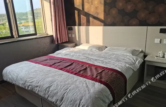 卓資日照軒商務賓館