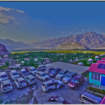 Hotel Mountain Lodge Skardu