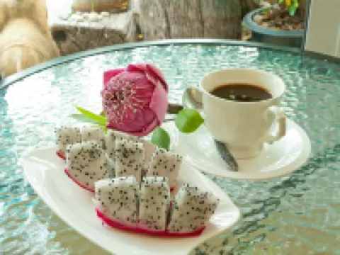 โรงแรมฟ้าหลวงเรสซิเด้นซ์ โรงแรมในอำเภอเมืองพิจิตร