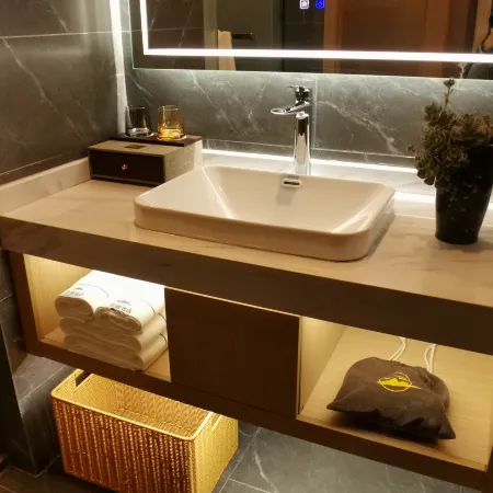 Longchang Anyanqi Hotel