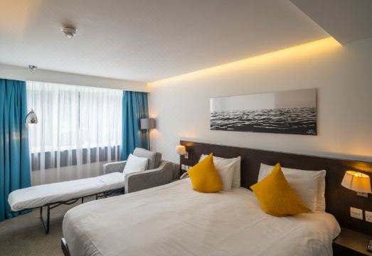 펠리컨 런던 호텔