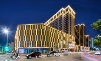 Central Yolo Hotel(Shantou)