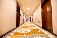Zhongzhou Yihe Hotel Hotels in Xinxiang County