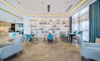 Xana Hotelle (Wuzhou Teng County Weilin City Plaza)
