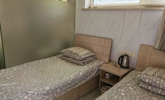 Fuxin Tiantian Fashion Hotel