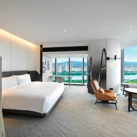 Crowne Plaza QUANZHOU RIVERVIEW by IHG