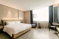 Feilong Hotel (Hefei Feixi High-tech Industrial Park Mingzhu Avenue Branch)
