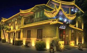 Chuxiong Yishang Rugu Inn