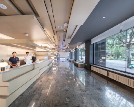 Jinyi Preferred Hotel Victoria Commercial Building Linhe Railway Station Hotels in Bayannur