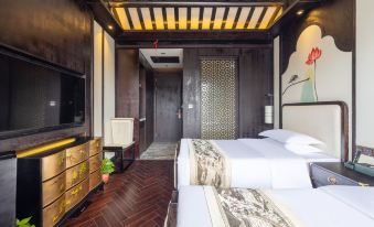 Changde Hejie Yiju Life Hotel