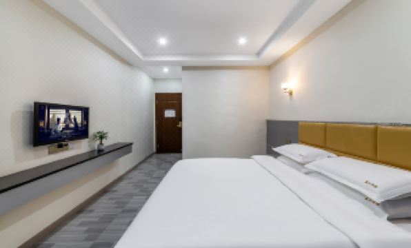 Lanjiang Botique Hotel (Jinma Holiday Plaza Branch,Binjiang Road)