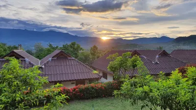 Inpai resort Hotel in zona Wat Sri Don Chai