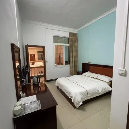 Hongying Hotel