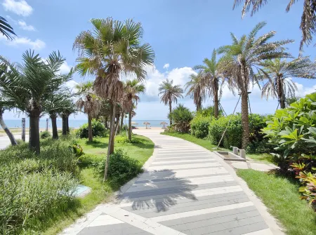 Yule'er Weimei Seaview Homestay (Shuangyuewan Honghai Jin'an Branch)