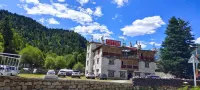 Five Caizi Home Hotels near Dangling Village