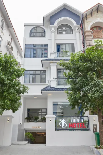 Bin Bin Hotel 9 - Gần Bệnh viện Tâm Anh