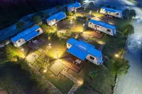 璞逸居·野溪河畔山水度假營（張家界國家森林公園店） 鄰近武陵源風景名勝區-龍鳳埡的酒店