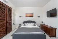 BnB Homes Jardim Cozy Apartment with Swimming Pools Near the Old Town