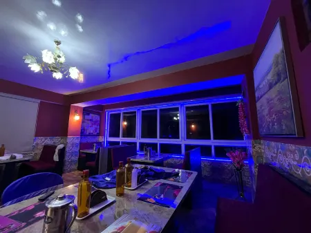 Arrived Inn Отели рядом с достопримечательностью «Кечеопалрі»