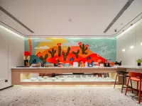 AHS Awake Hotel (Xi'an Bell and Drum Tower Huimin Street Store)