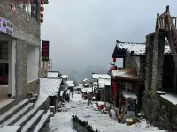 Shunjinglou Inn (Liannan Millennium Dangzhai)