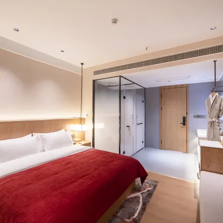 QIANNA HOTEL GLORIOUS(Wuyang No.2 High School)