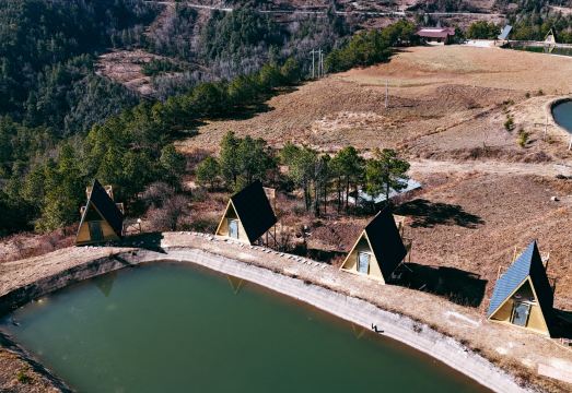 리윤리 홈스테이의 감성적인 인테리어 또는 테라스 뷰
