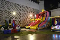 Jewel Zamalek Hotel Hotels in Al Huwaiteyah