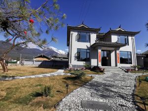 雲隱裏雪山觀景小院（白沙古鎮店）