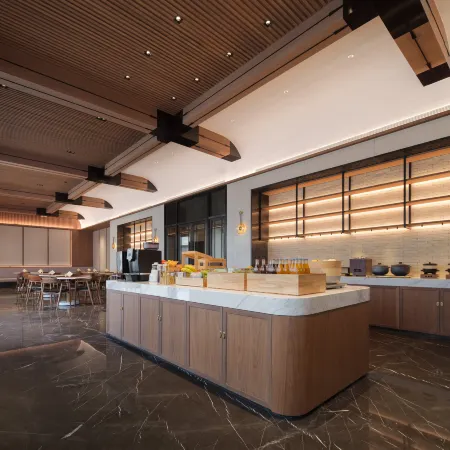 Atour Hotel Xi'an Xianyang International Airport Отели в г. Сяньян